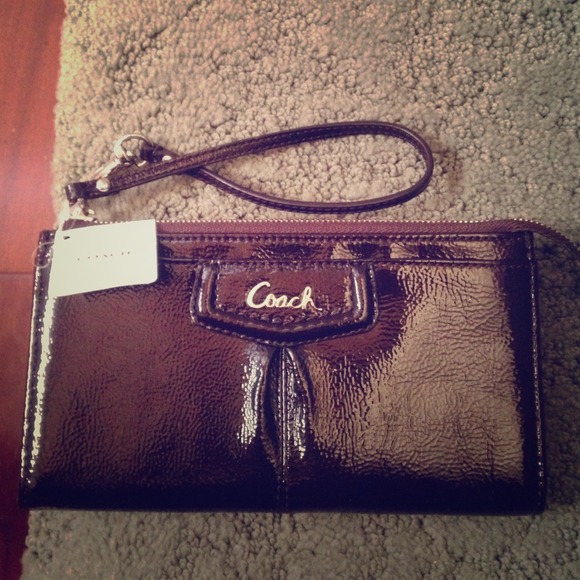 Authentic black coach clutch/wallet
