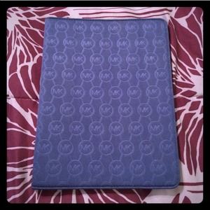 Michael Kors iPad case (navy)