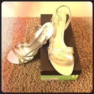 Kelly & Katie Silver Metallic Slingback Sandal