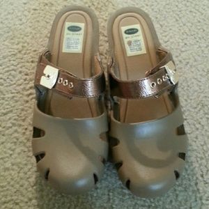 Dr Scholls Tan/Bronze Feel good Shoes