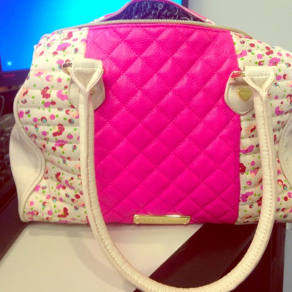 Betsey Johnson Handbags - Betsey Johnson purse