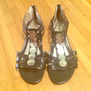 🎉SALE🎉 Me Too Black leather mini heal sandals