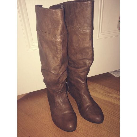 Brown Slouchy Boots