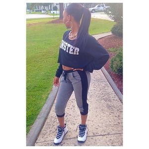 "Monster" crop top sweater