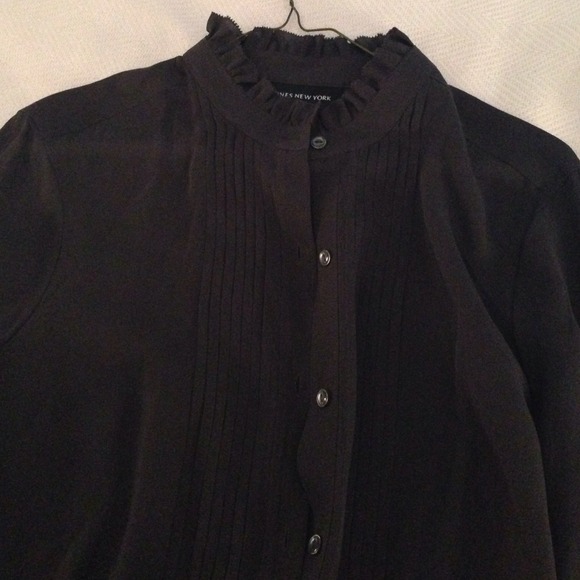 Jones new york chiffon shirt