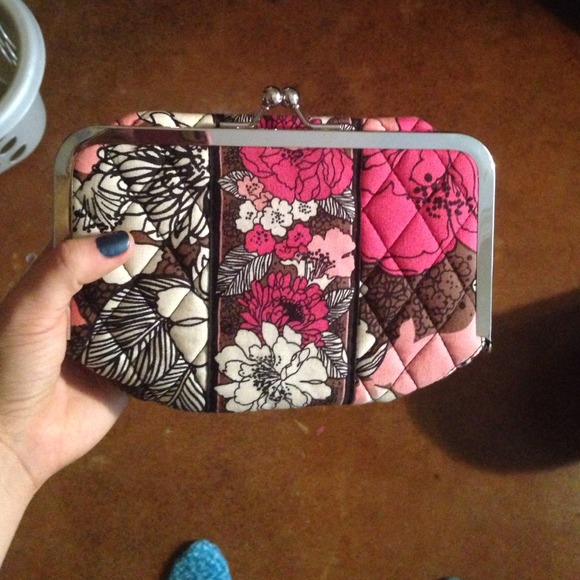 NWOT Vera Bradley Clutch!