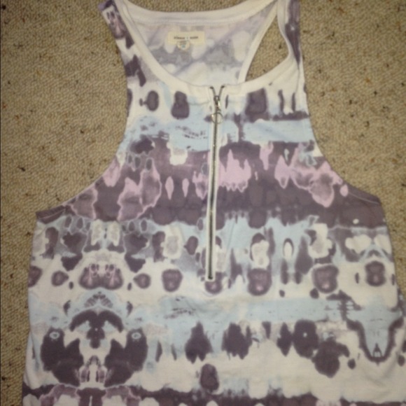Loose fit top
