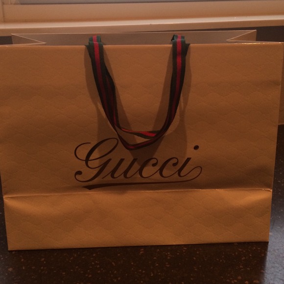 Gucci shopping bag