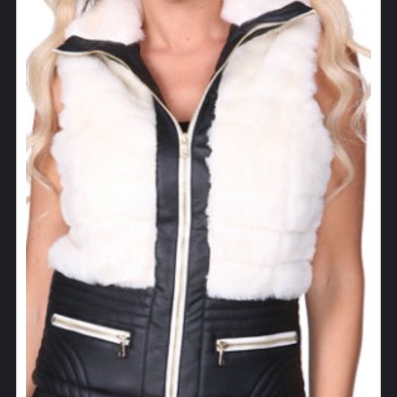 LIMITED Ci Sono by Cavalini Faux Fur/Leather Vest