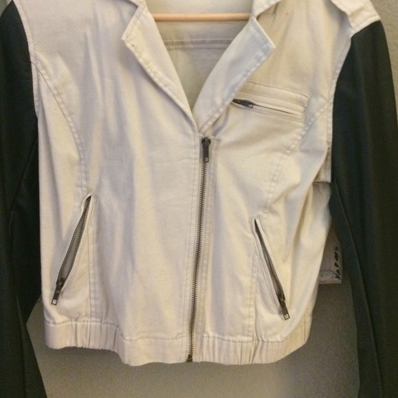 Cute jacket - Picture 2 of 3