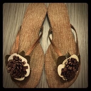 Super cute brown Brazilian Sandals