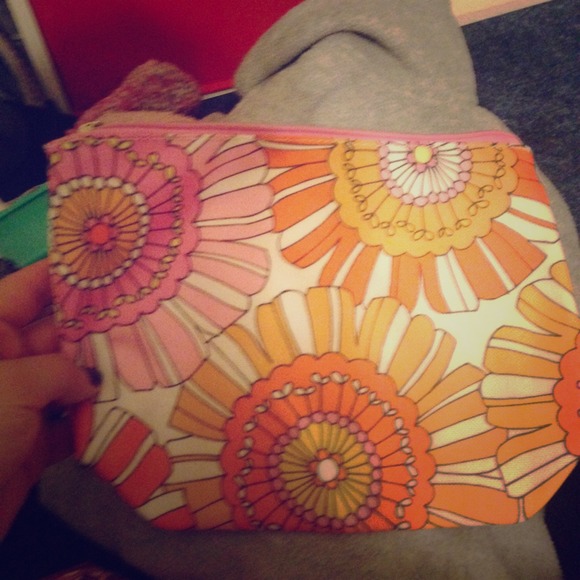 Makeup bag from Clinique