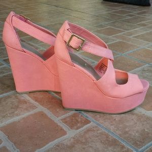 $! $! $! SALE SALE SALE salmon coral pink wedges
