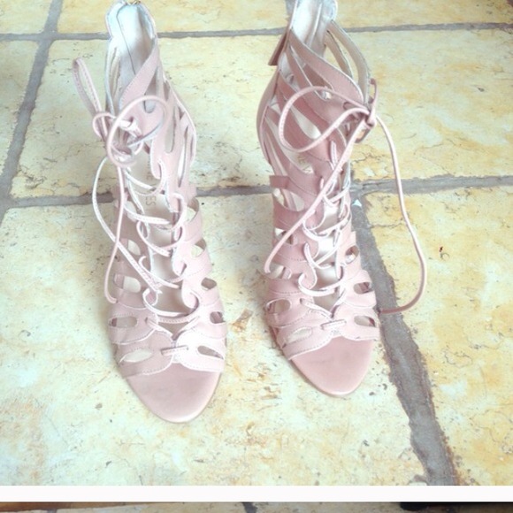 Nude lace up shoes