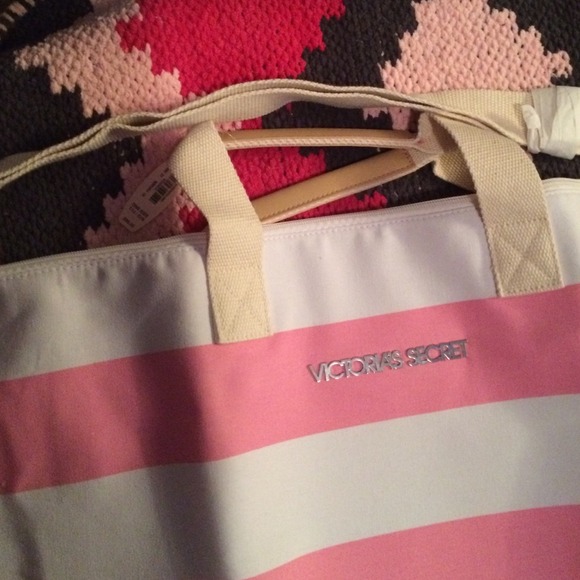 Striped Victoria secret bag - Picture 2 of 3