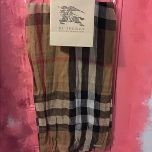 Burberry Linen Scarf