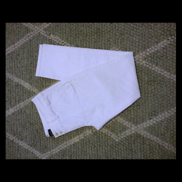 American Eagle skinny trousers