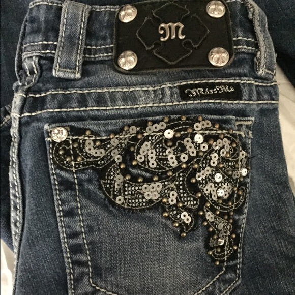 Miss Me Jes387BR boot cut inseam 31