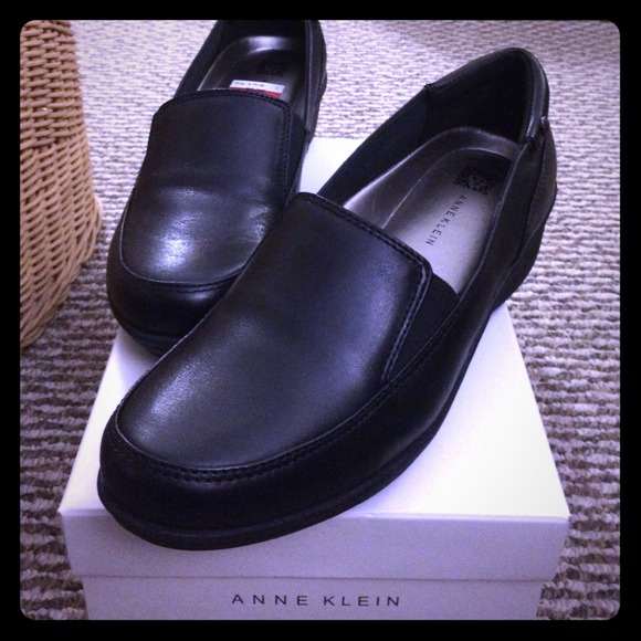 NWT Anne Klein Women's Shoes