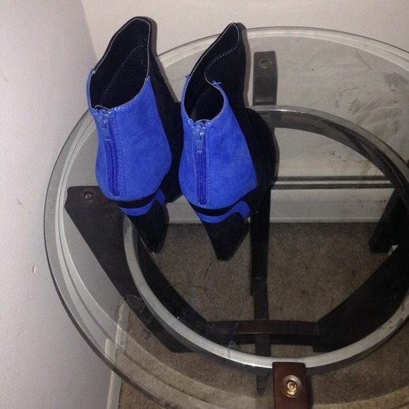 Black and blue booties brand new - Picture 3 of 3