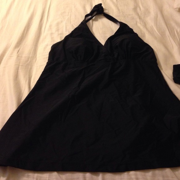 Dynabelly Black Maternity Halter Tankini