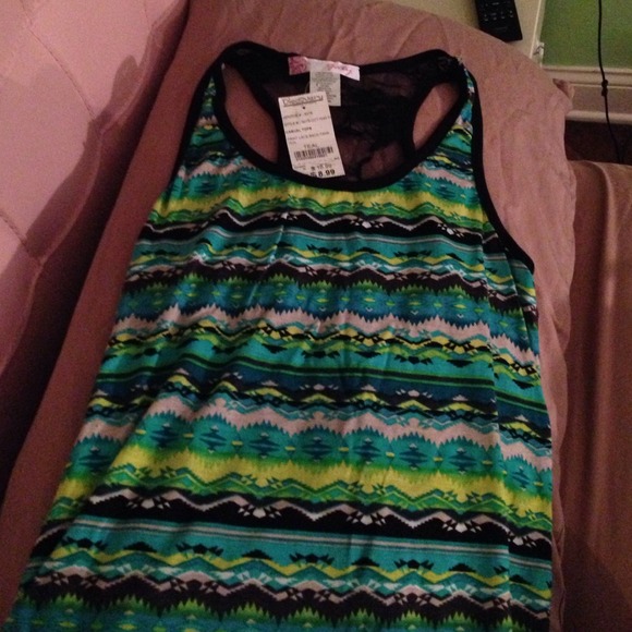 tank top, never used, tags still on :)