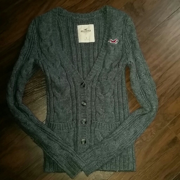 Hollister cardigan