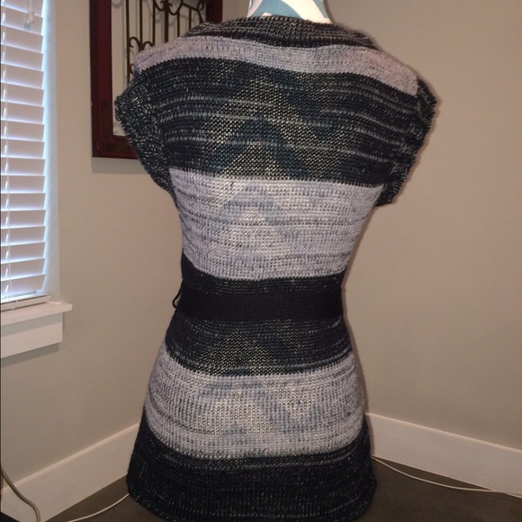 Sweater - Picture 2 of 2