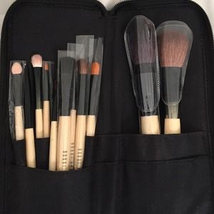 12 piece Bobbi brown make up brushes