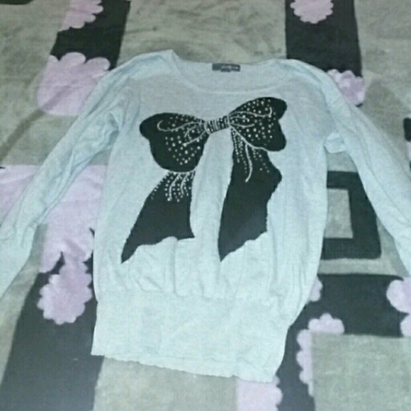 Forever21 grey sweater