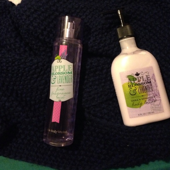 Bath & Body Work Apple Blossom Lotion & Fragrance