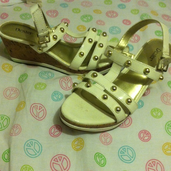 Size 8 Dexter heels