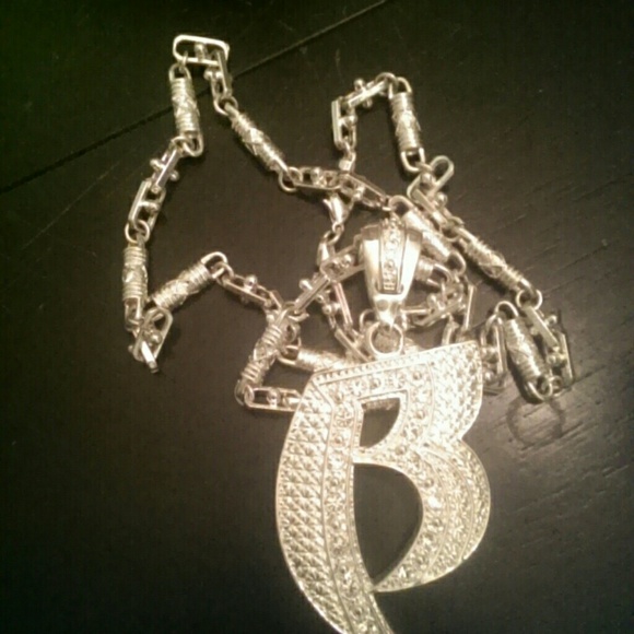 Jewelry - Picture 1 of 1