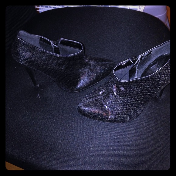 Ankle heels