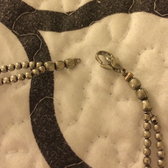 Silver Taupe Statement necklace - Picture 2 of 4