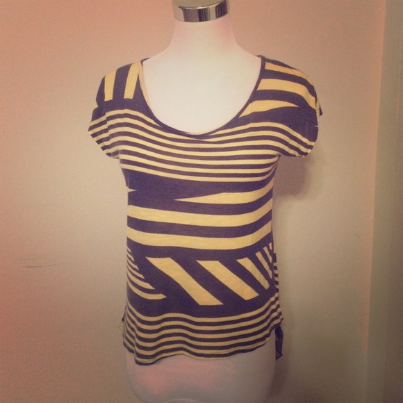 Cute top with seethrough back