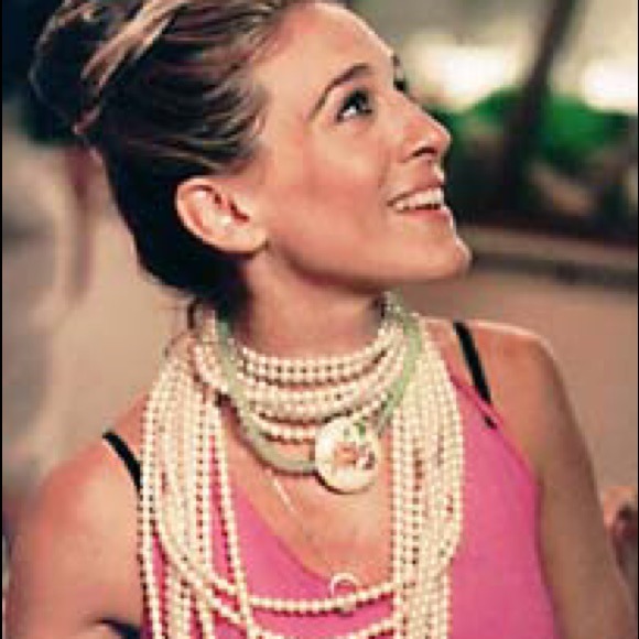 Cute vintage look necklace (free with purchase!) - Picture 2 of 2