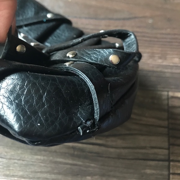 Black clutch purse - Picture 3 of 4