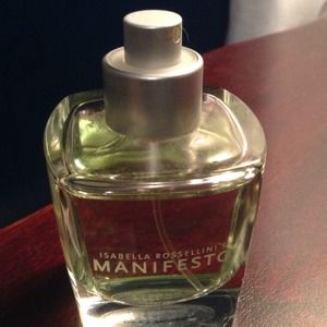 Manifesto by Isabella Rosalini