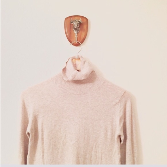 Zara Tops - Sz S Zara Natural beige TUrtleneck