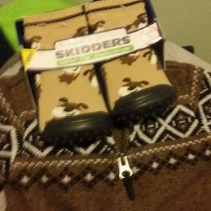 Cute boy skidders