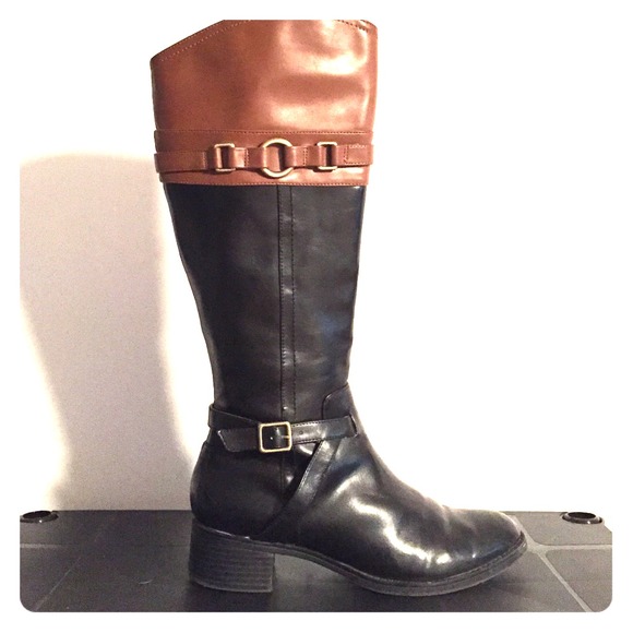 Black and brown topped boot