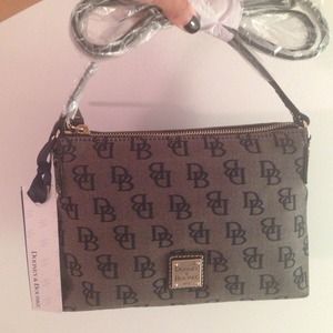 Dooney & Bourke shoulder bag