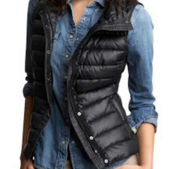 Gap black puffer vest.