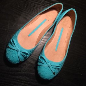 6.5 New directions blue flats