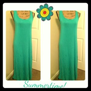 MAXI DRESS!
