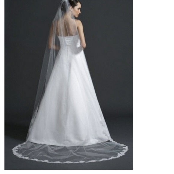 David's Bridal Accessories Davids Bridal Cathedral Pearl Lace End