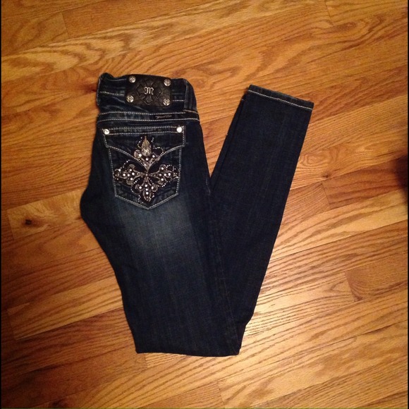 Miss Me Skinny Jean - Dark Denim -size 25