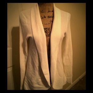 CLASSIC CARDIGAN!