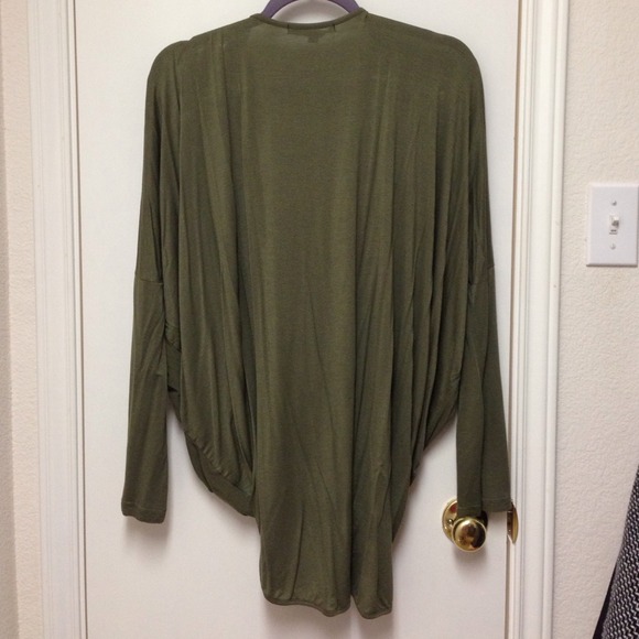 SOLD : Front Cross Top (Worn Once) - Picture 2 of 3